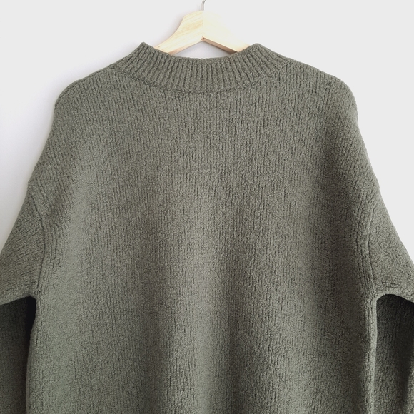 VINCE Wool Blend Boxy Crewneck Sweater Top Green Sz S - Picture 6 of 10